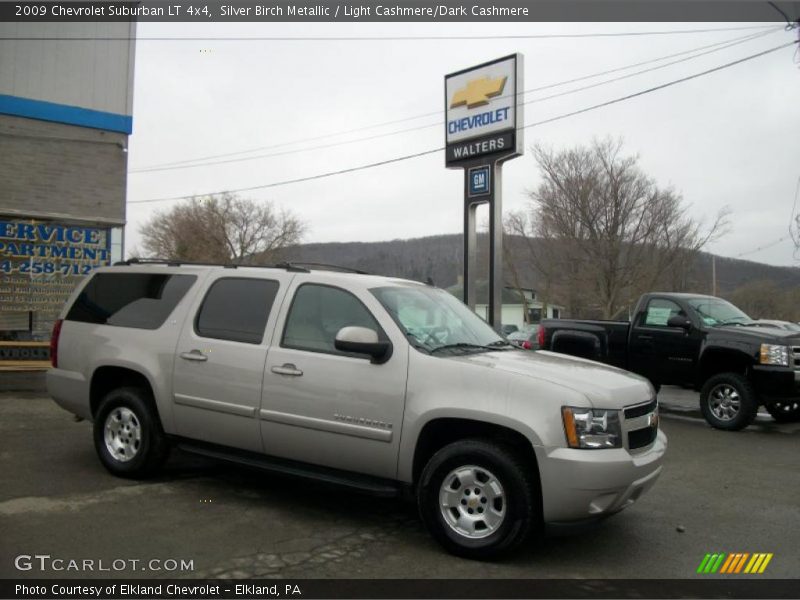 Silver Birch Metallic / Light Cashmere/Dark Cashmere 2009 Chevrolet Suburban LT 4x4