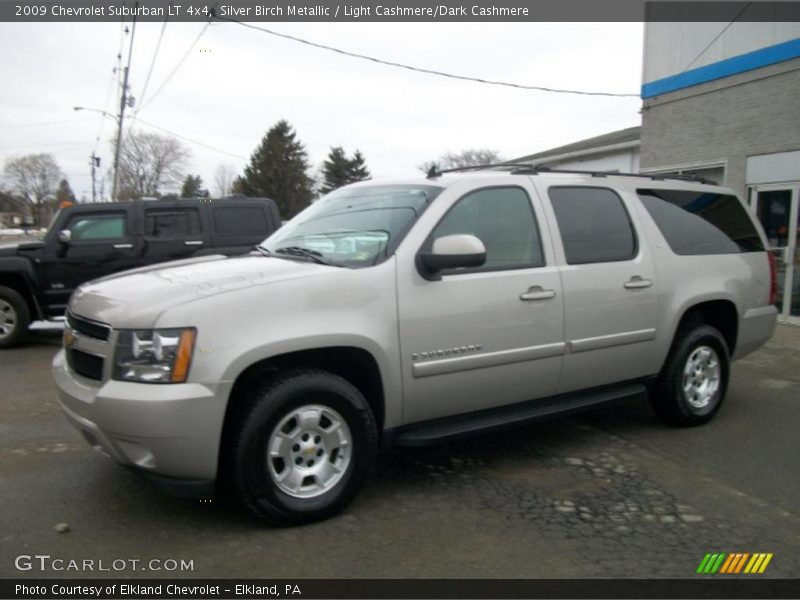 Silver Birch Metallic / Light Cashmere/Dark Cashmere 2009 Chevrolet Suburban LT 4x4