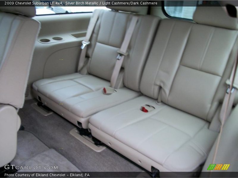 Silver Birch Metallic / Light Cashmere/Dark Cashmere 2009 Chevrolet Suburban LT 4x4