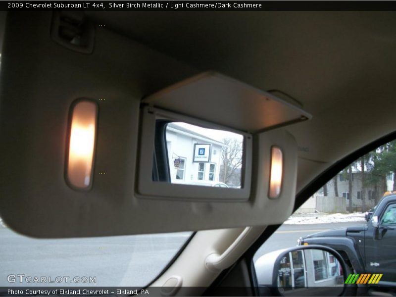 Silver Birch Metallic / Light Cashmere/Dark Cashmere 2009 Chevrolet Suburban LT 4x4