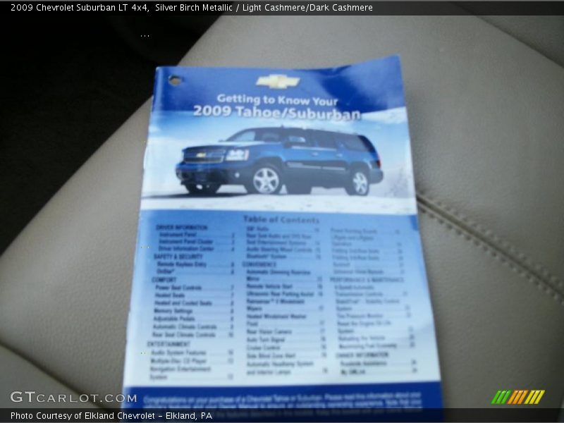 Silver Birch Metallic / Light Cashmere/Dark Cashmere 2009 Chevrolet Suburban LT 4x4