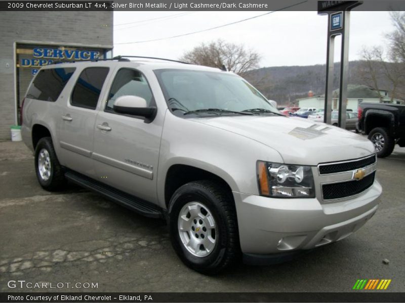 Silver Birch Metallic / Light Cashmere/Dark Cashmere 2009 Chevrolet Suburban LT 4x4