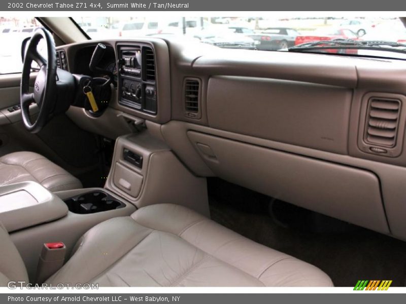 Summit White / Tan/Neutral 2002 Chevrolet Tahoe Z71 4x4