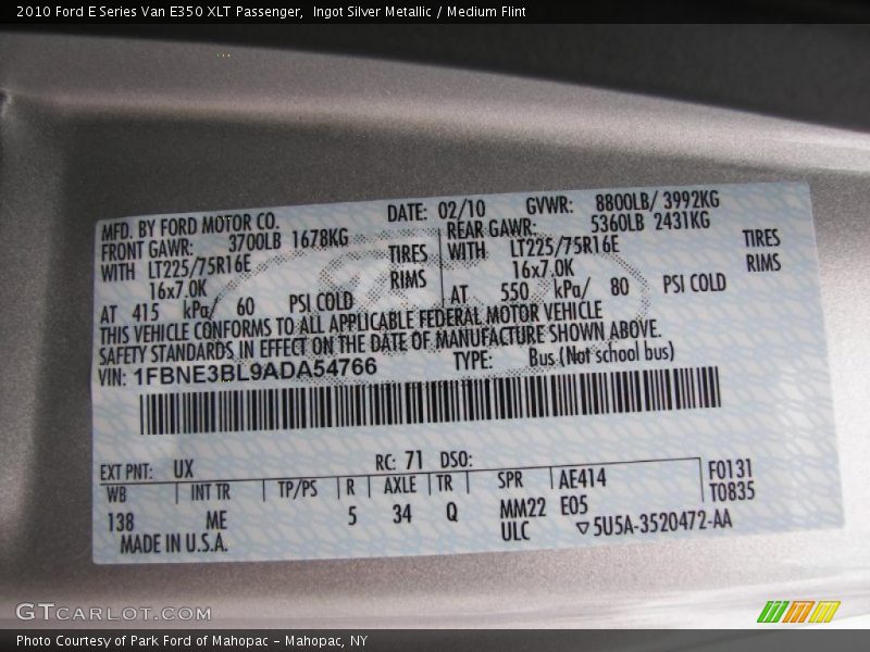 Ingot Silver Metallic / Medium Flint 2010 Ford E Series Van E350 XLT Passenger