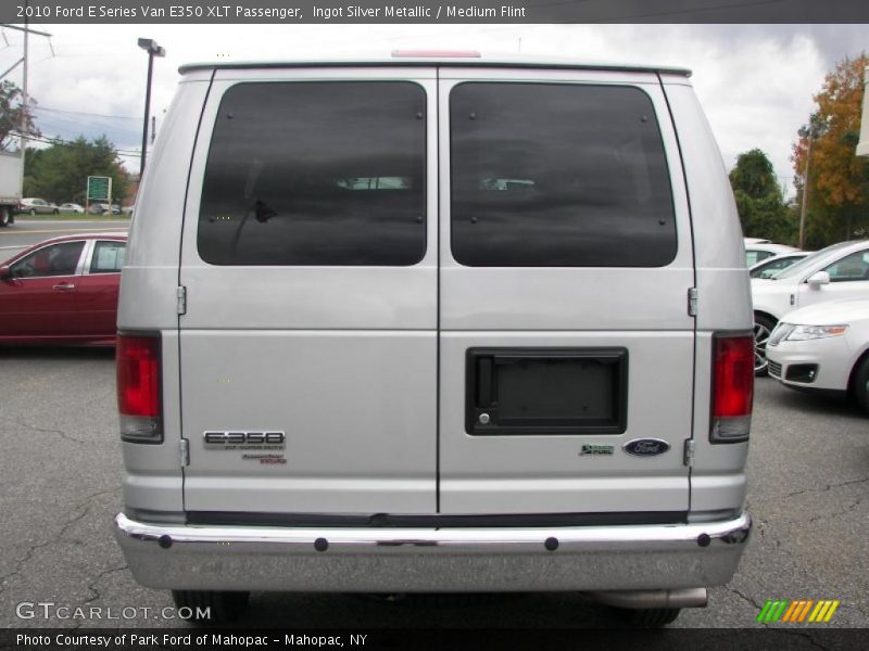 Ingot Silver Metallic / Medium Flint 2010 Ford E Series Van E350 XLT Passenger
