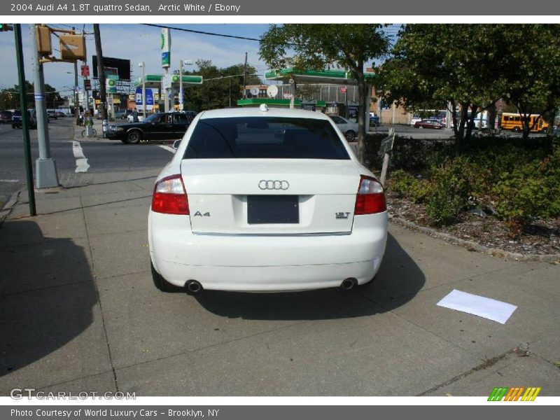 Arctic White / Ebony 2004 Audi A4 1.8T quattro Sedan