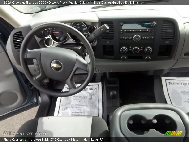 Dashboard of 2009 Silverado 2500HD Work Truck Regular Cab 4x4