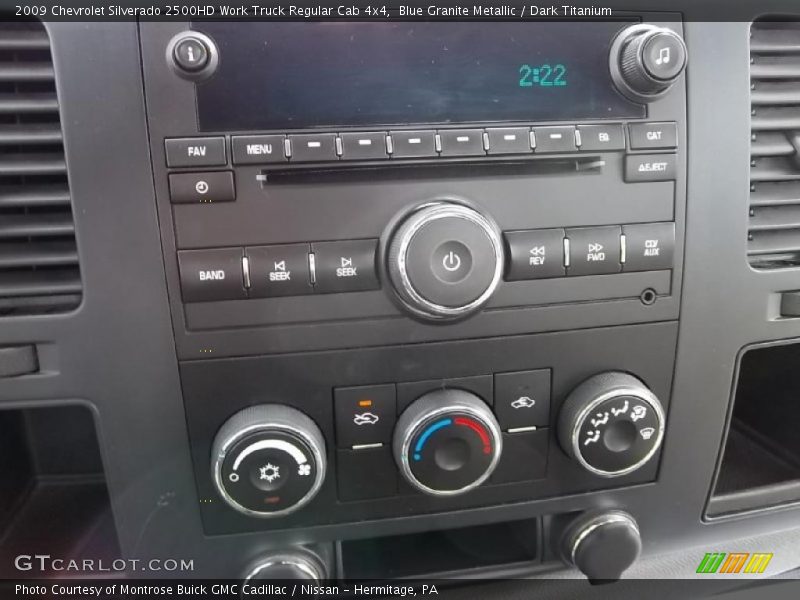 Controls of 2009 Silverado 2500HD Work Truck Regular Cab 4x4