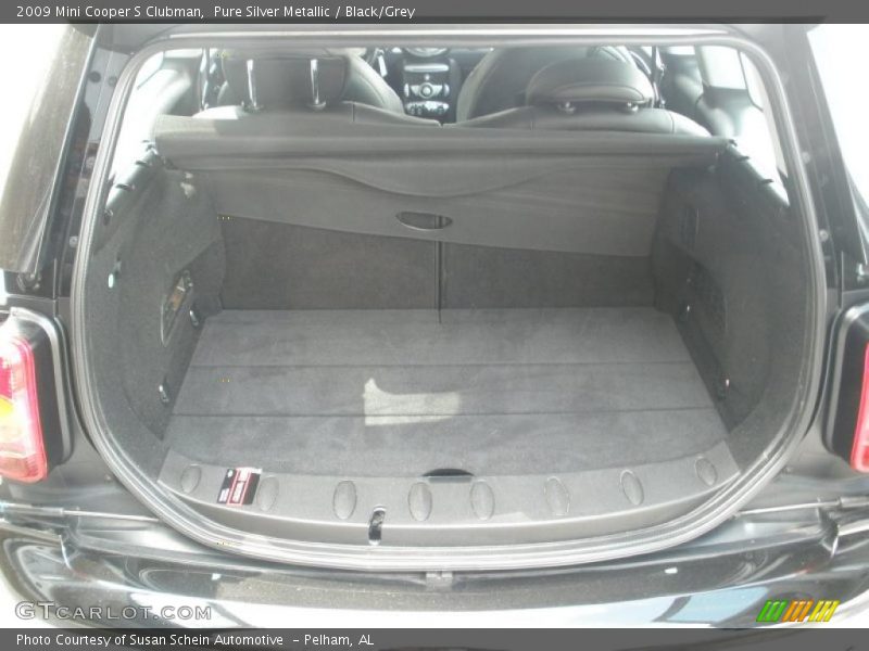  2009 Cooper S Clubman Trunk