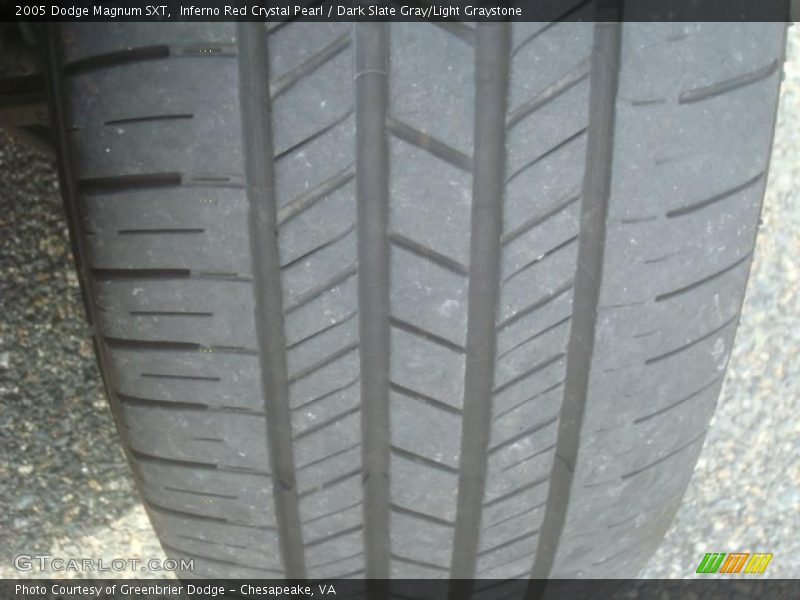 Inferno Red Crystal Pearl / Dark Slate Gray/Light Graystone 2005 Dodge Magnum SXT