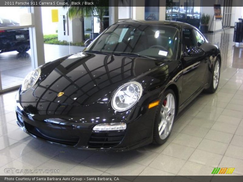 Front 3/4 View of 2011 911 Carrera S Coupe