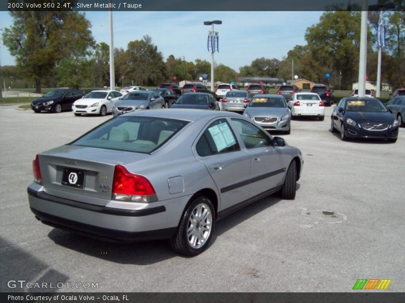 Silver Metallic / Taupe 2002 Volvo S60 2.4T