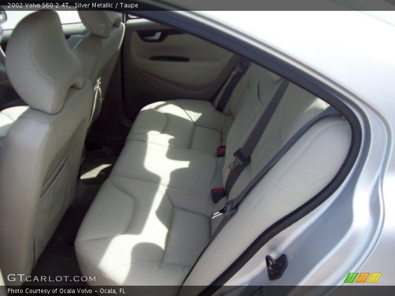 Silver Metallic / Taupe 2002 Volvo S60 2.4T