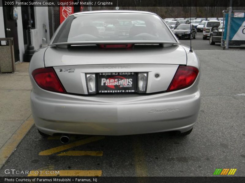 Liquid Silver Metallic / Graphite 2005 Pontiac Sunfire Coupe
