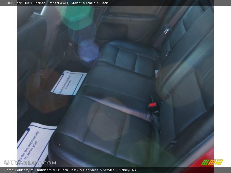 Merlot Metallic / Black 2006 Ford Five Hundred Limited AWD