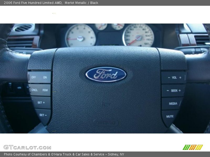 Merlot Metallic / Black 2006 Ford Five Hundred Limited AWD