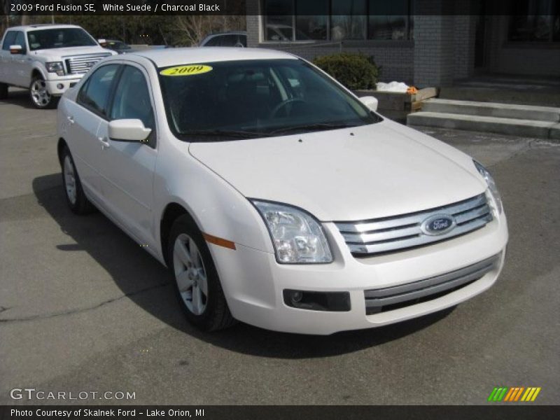 White Suede / Charcoal Black 2009 Ford Fusion SE