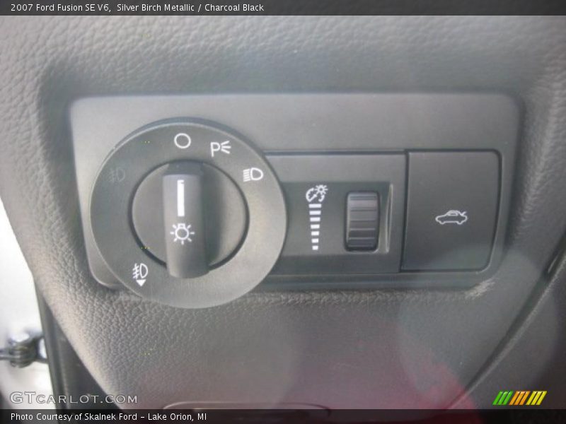 Silver Birch Metallic / Charcoal Black 2007 Ford Fusion SE V6
