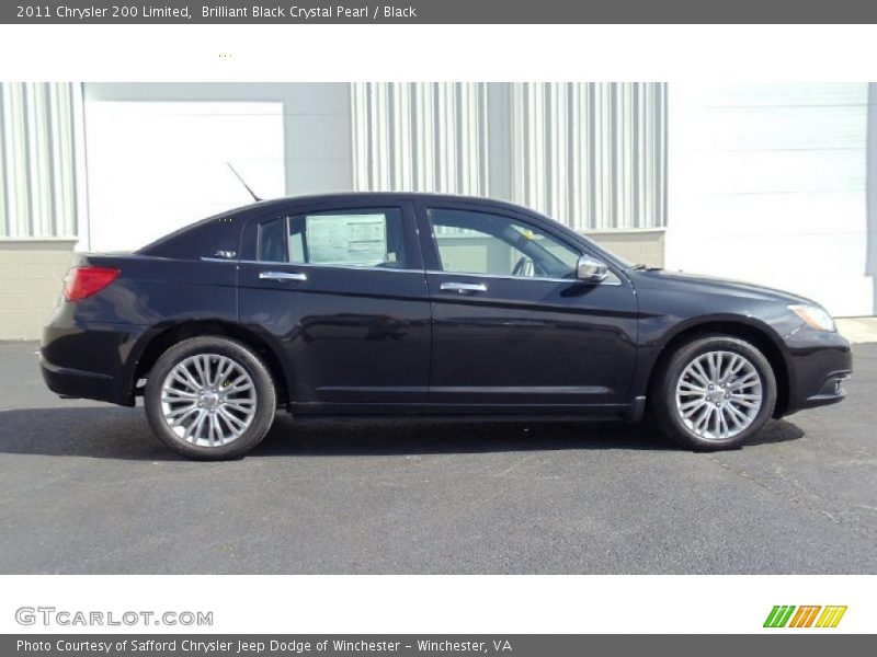 Brilliant Black Crystal Pearl / Black 2011 Chrysler 200 Limited