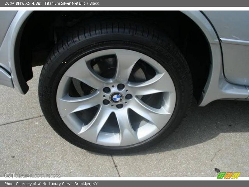 Titanium Silver Metallic / Black 2004 BMW X5 4.8is
