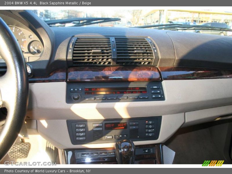 Black Sapphire Metallic / Beige 2004 BMW X5 4.4i