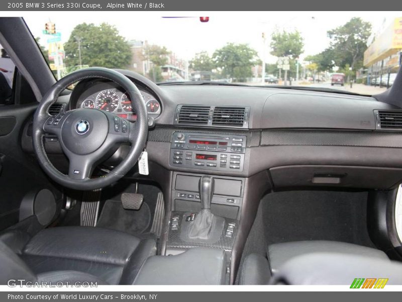 Alpine White / Black 2005 BMW 3 Series 330i Coupe