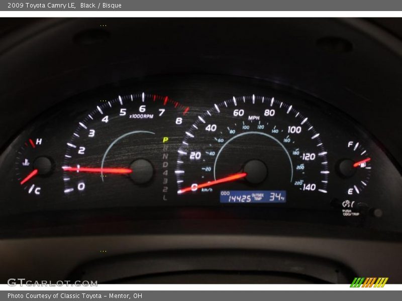 Black / Bisque 2009 Toyota Camry LE