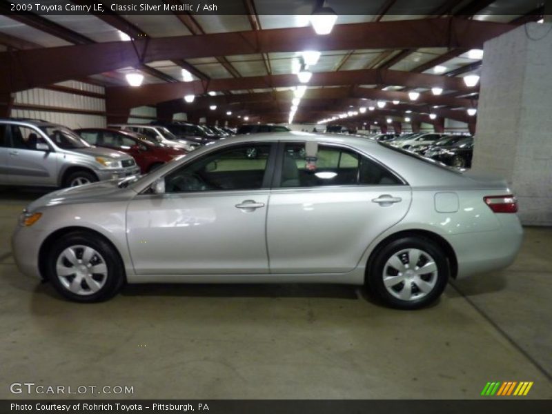 Classic Silver Metallic / Ash 2009 Toyota Camry LE