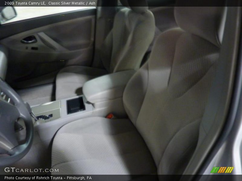 Classic Silver Metallic / Ash 2009 Toyota Camry LE