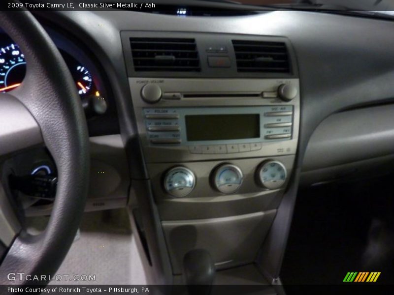 Classic Silver Metallic / Ash 2009 Toyota Camry LE