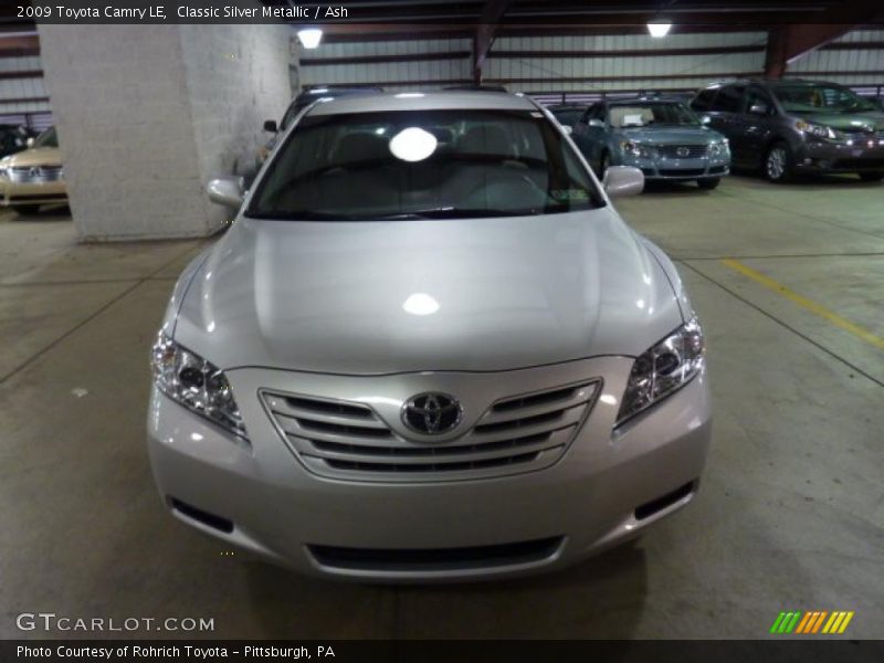 Classic Silver Metallic / Ash 2009 Toyota Camry LE