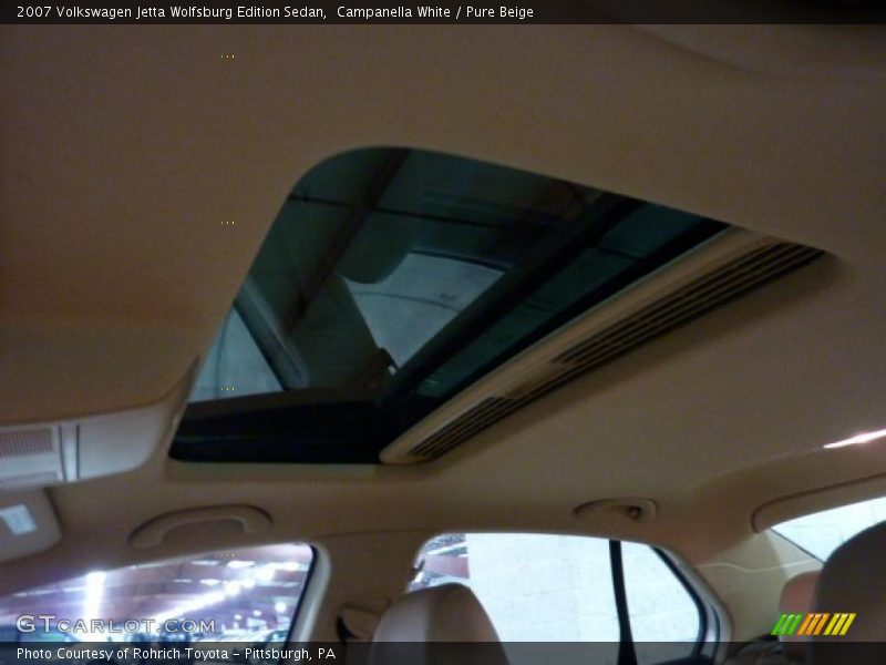 Campanella White / Pure Beige 2007 Volkswagen Jetta Wolfsburg Edition Sedan