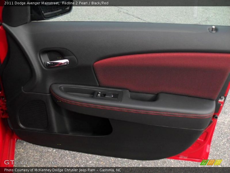 Door Panel of 2011 Avenger Mainstreet