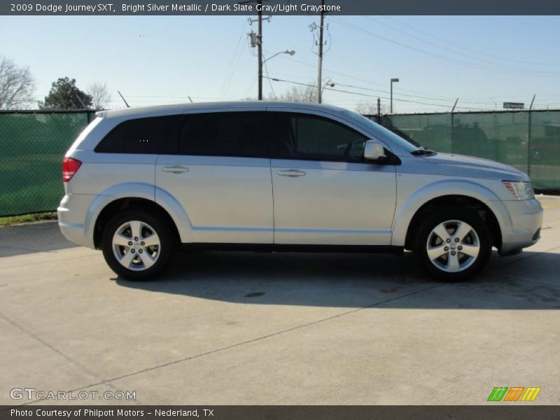 Bright Silver Metallic / Dark Slate Gray/Light Graystone 2009 Dodge Journey SXT