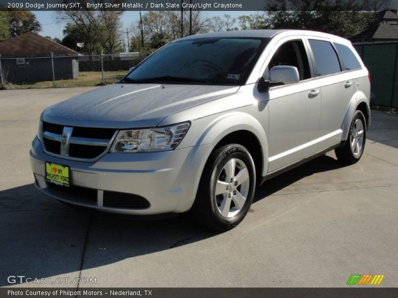 Bright Silver Metallic / Dark Slate Gray/Light Graystone 2009 Dodge Journey SXT