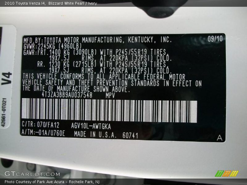2010 Venza I4 Blizzard White Pearl Color Code 070
