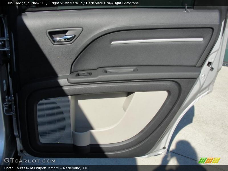 Bright Silver Metallic / Dark Slate Gray/Light Graystone 2009 Dodge Journey SXT