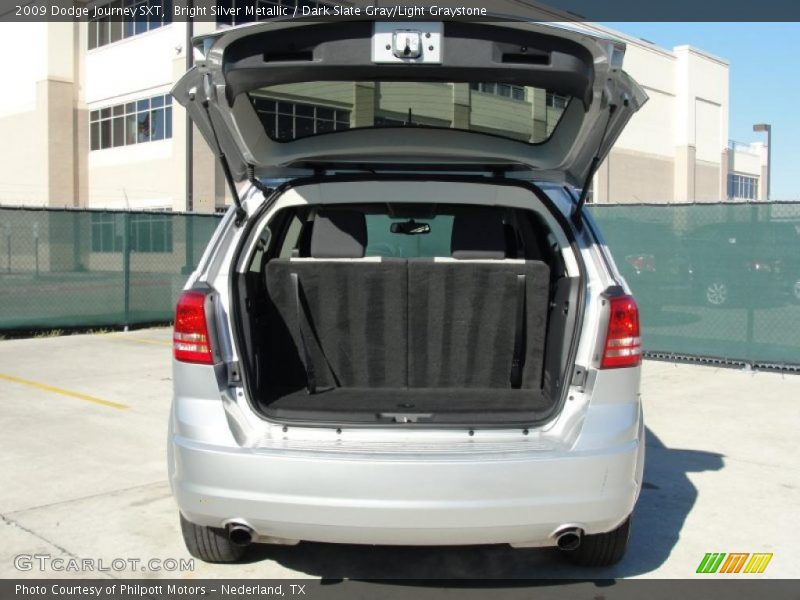 Bright Silver Metallic / Dark Slate Gray/Light Graystone 2009 Dodge Journey SXT
