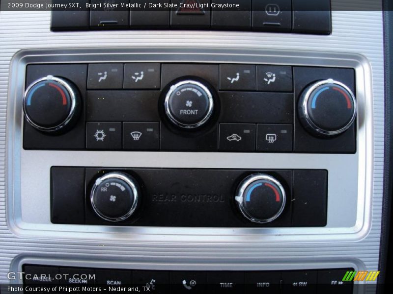Bright Silver Metallic / Dark Slate Gray/Light Graystone 2009 Dodge Journey SXT