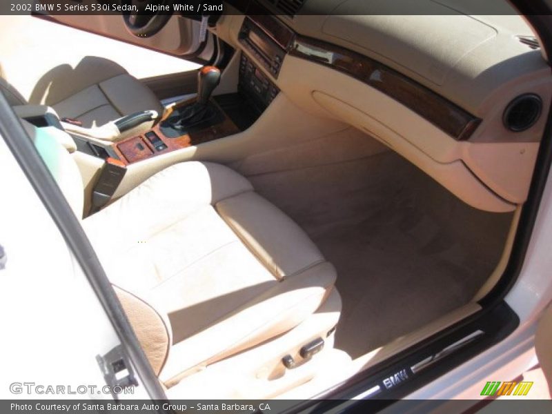 Alpine White / Sand 2002 BMW 5 Series 530i Sedan