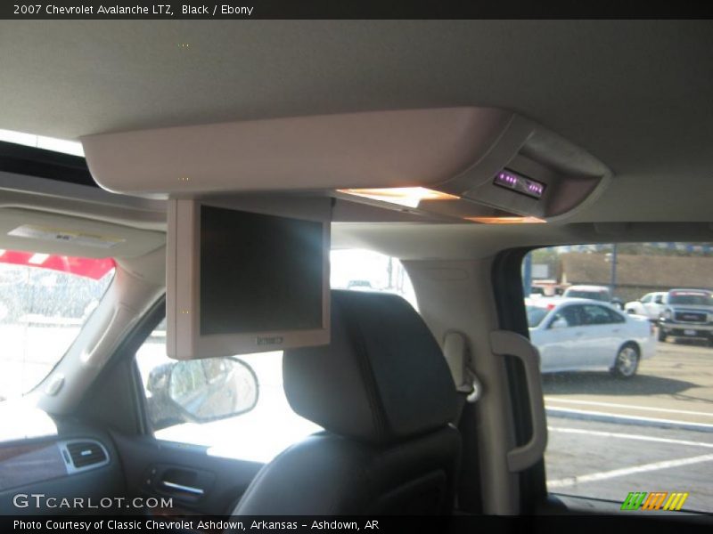 Black / Ebony 2007 Chevrolet Avalanche LTZ