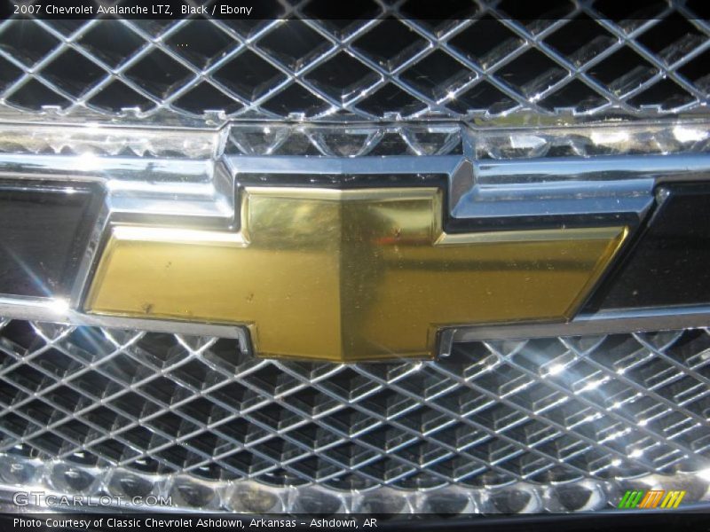 Black / Ebony 2007 Chevrolet Avalanche LTZ