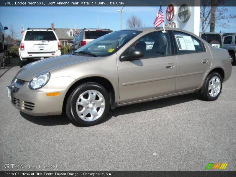 Light Almond Pearl Metallic / Dark Slate Gray 2003 Dodge Neon SXT