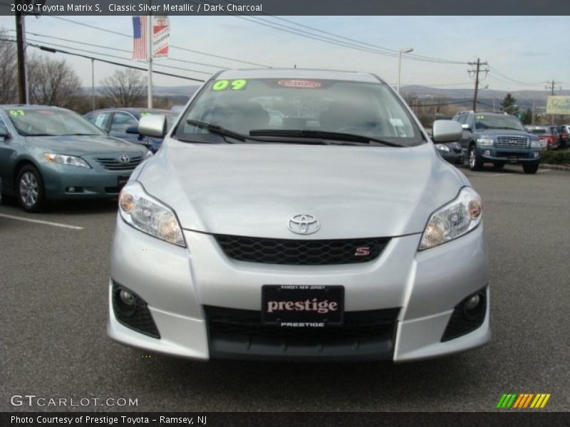 Classic Silver Metallic / Dark Charcoal 2009 Toyota Matrix S