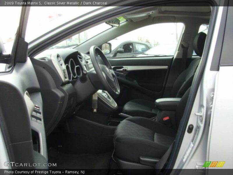  2009 Matrix S Dark Charcoal Interior