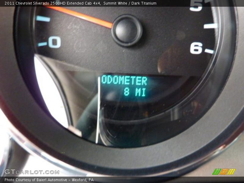 Summit White / Dark Titanium 2011 Chevrolet Silverado 2500HD Extended Cab 4x4