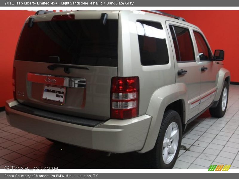 Light Sandstone Metallic / Dark Slate Gray 2011 Jeep Liberty Limited 4x4