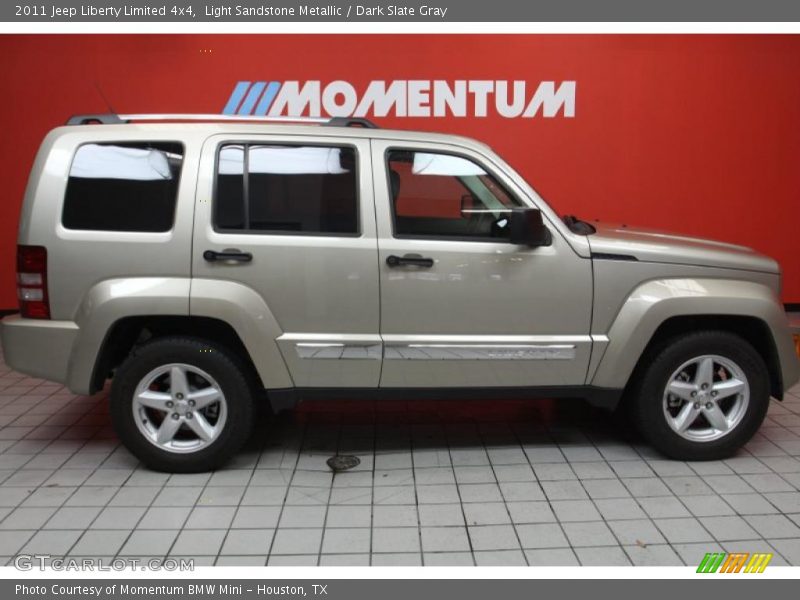 Light Sandstone Metallic / Dark Slate Gray 2011 Jeep Liberty Limited 4x4