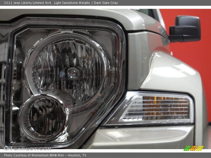 Light Sandstone Metallic / Dark Slate Gray 2011 Jeep Liberty Limited 4x4
