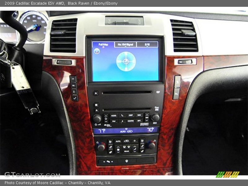 Controls of 2009 Escalade ESV AWD